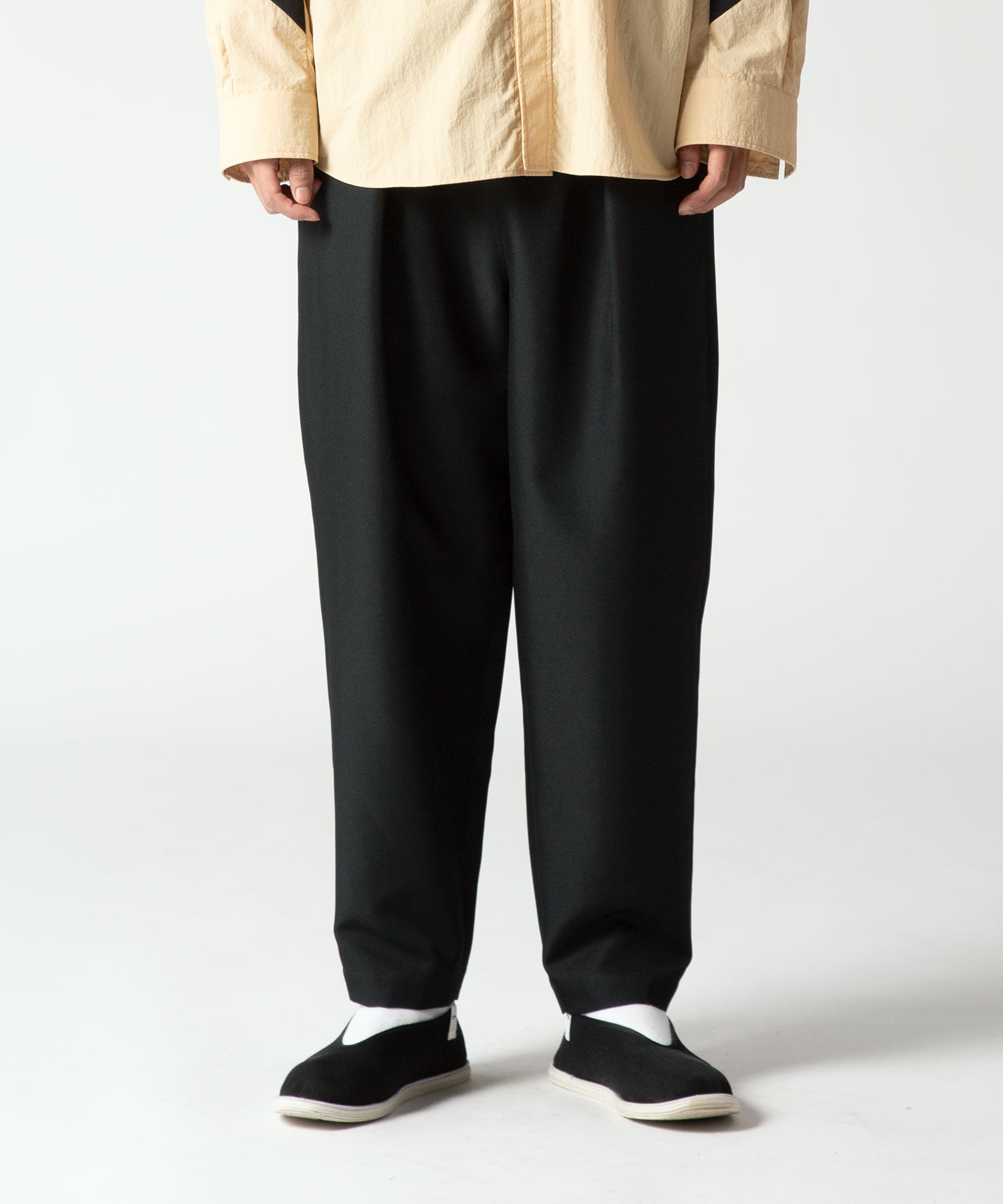 TWILL TUCK PANTS｜yoshiokubo(ヨシオクボ)公式通販｜ツイル ...