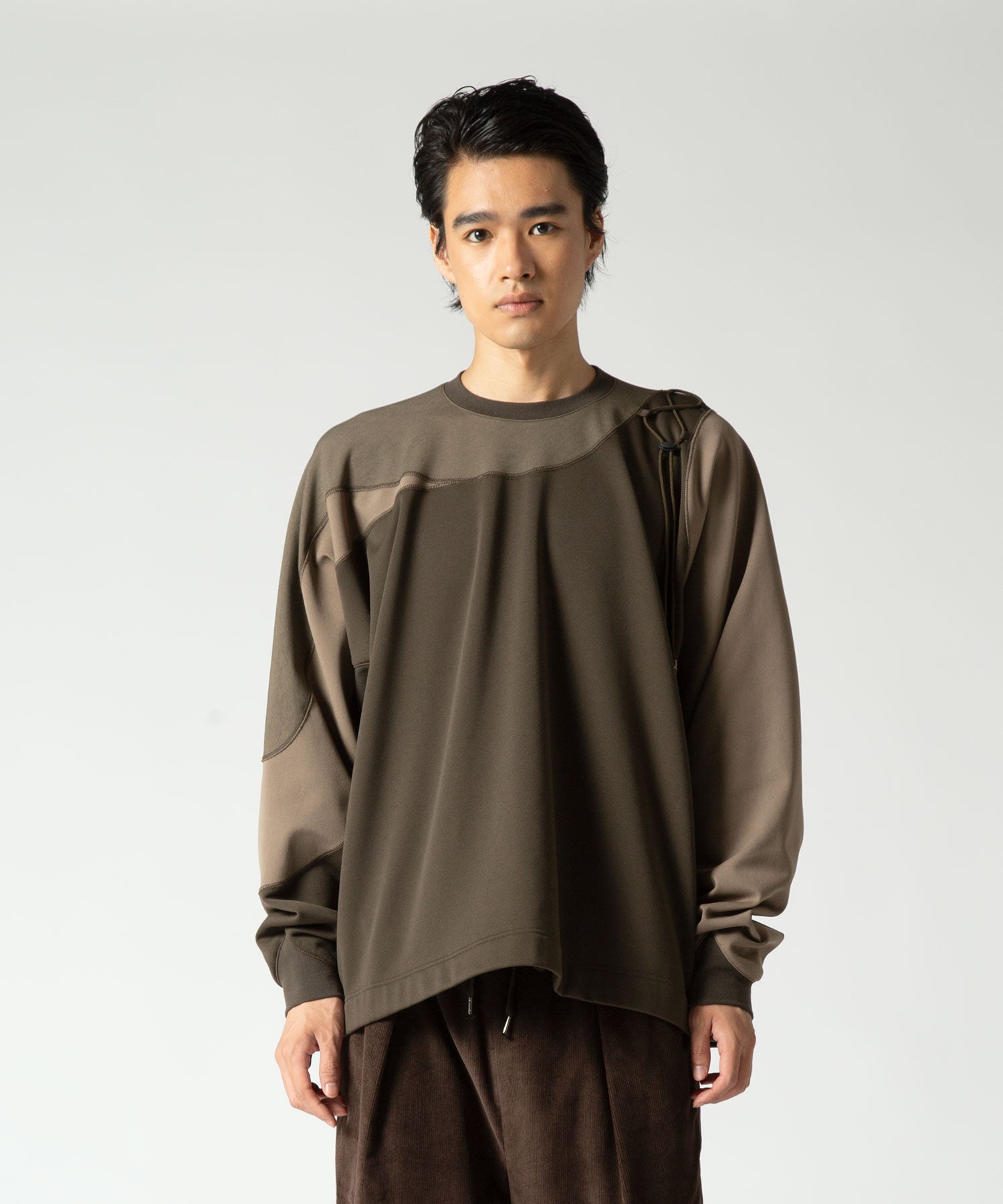 RIPPLE SWEAT TOP