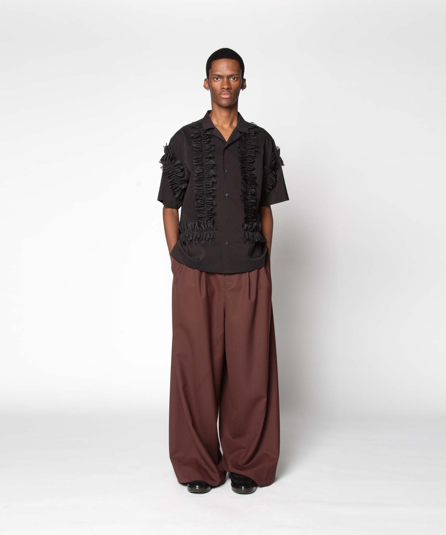 しい葉 YKS25211_BLACK_3.jpg?v=1760937077