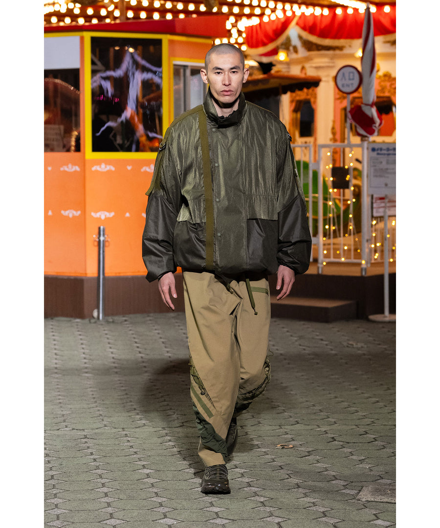 MOUNTAIN SLEEVE LIGHT BL