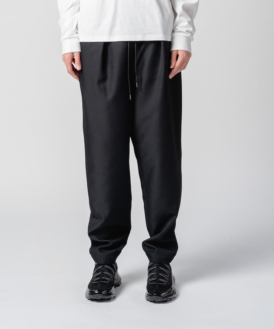 【NEW】TWILL TUCK PANT